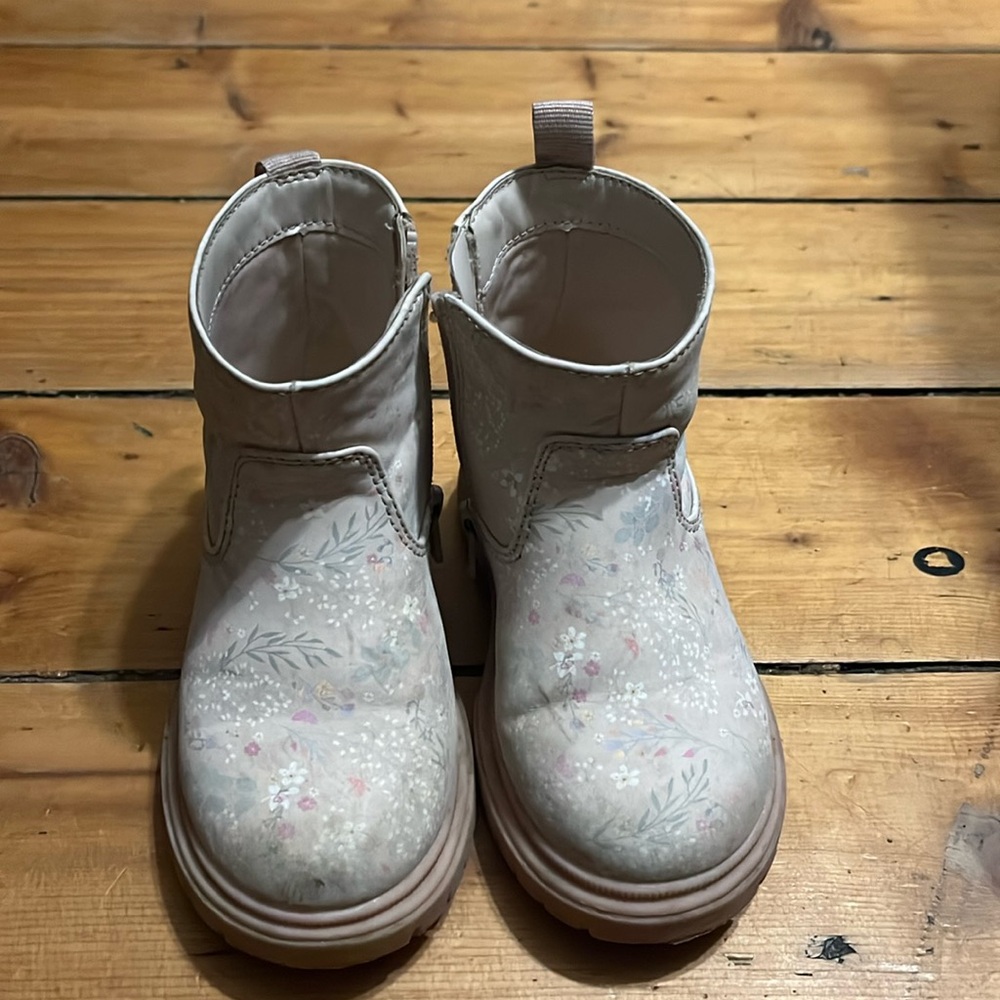 Cat and Jack Girls Youth Pink Floral lace up Boots Size 8 Zip Up Spring Fall